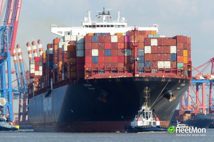 hapag-lloyd’s container ship crew medevaced with chemical burn off shanghai | tayma express - news2sea
