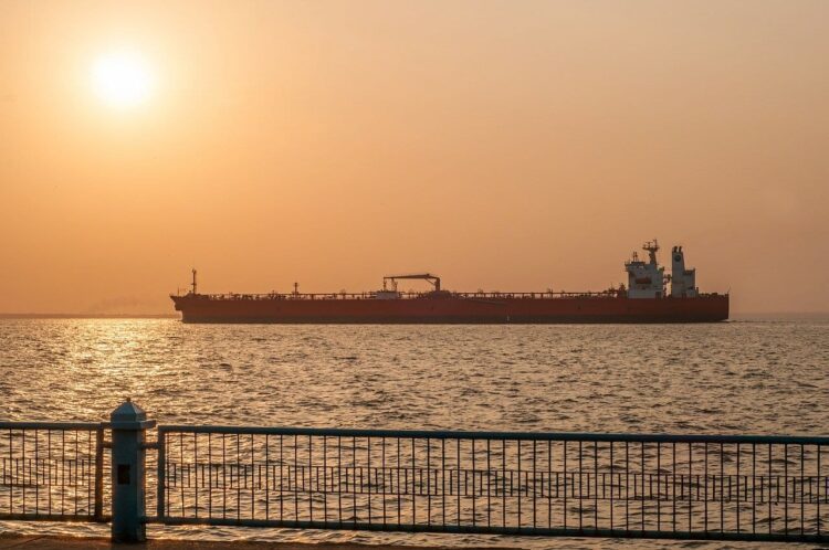 russia using chinese supertankers to ship oil to asia - news2sea